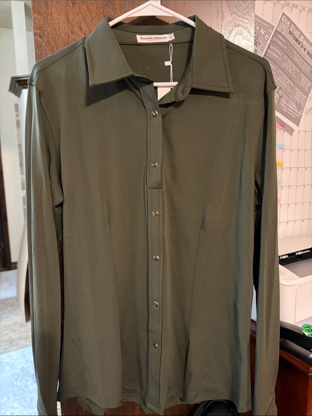 NWT Ranch Dress’n olive long sleeve size large adult